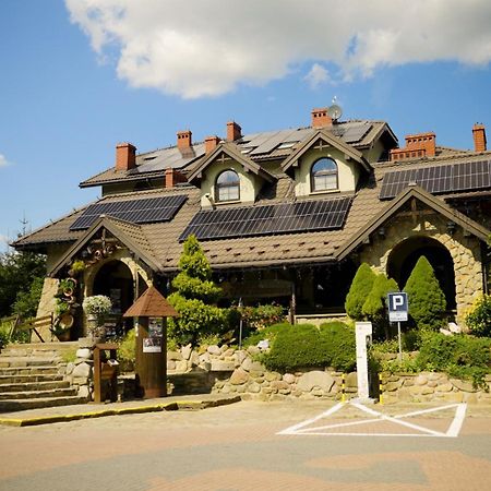 Hotel Restauracja Jas Wedrowniczek Rymanow Экстерьер фото