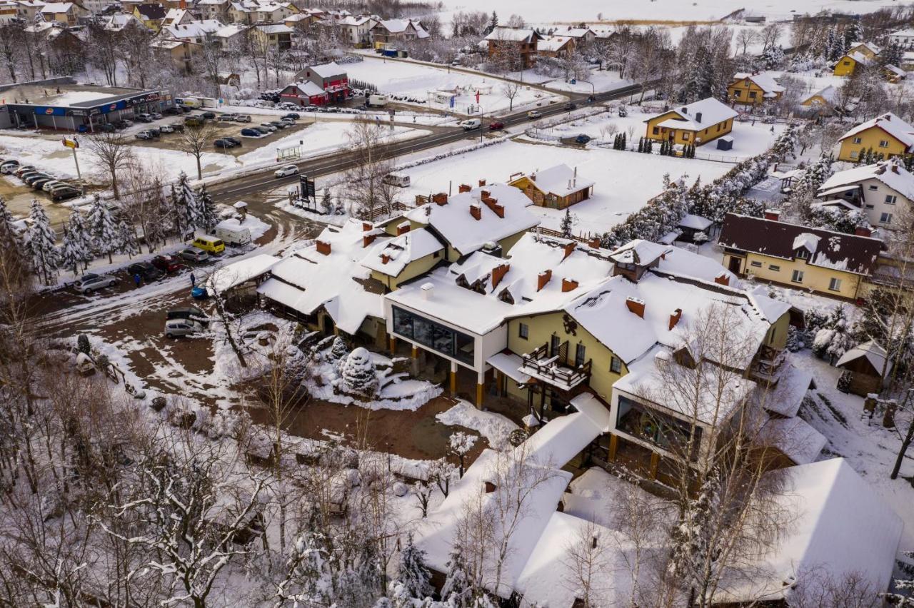Hotel Restauracja Jas Wedrowniczek Rymanow Экстерьер фото