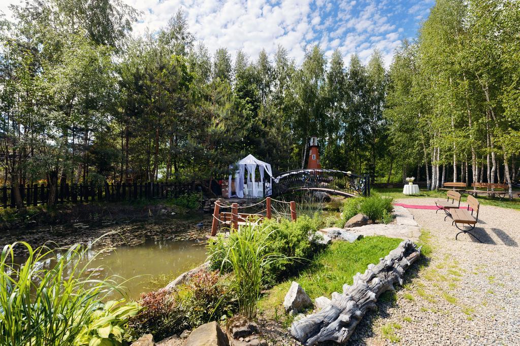 Hotel Restauracja Jas Wedrowniczek Rymanow Экстерьер фото